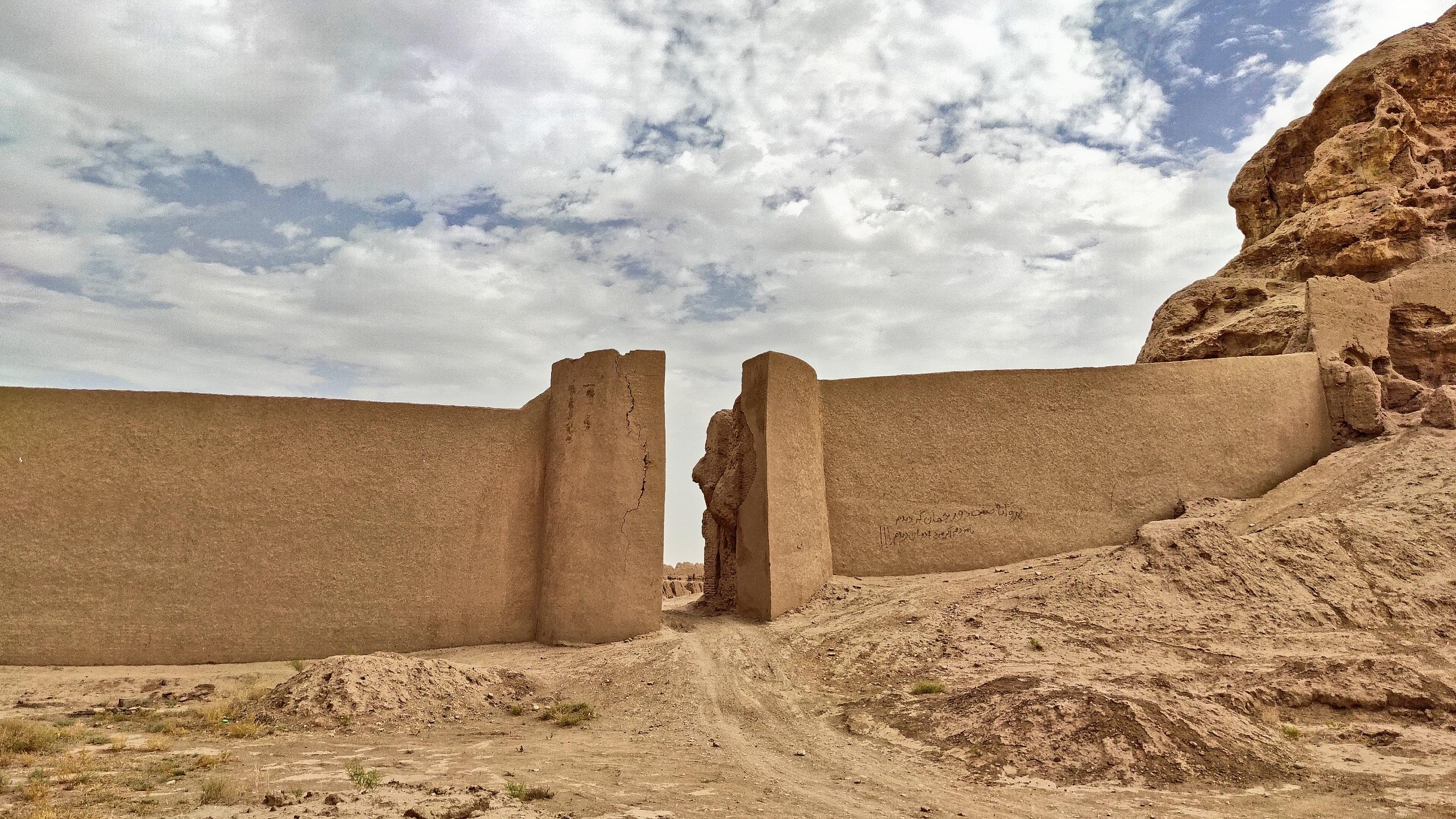 2dbb5e7c5d3c4054bc1b47aff10b2553 ei 1657330046419