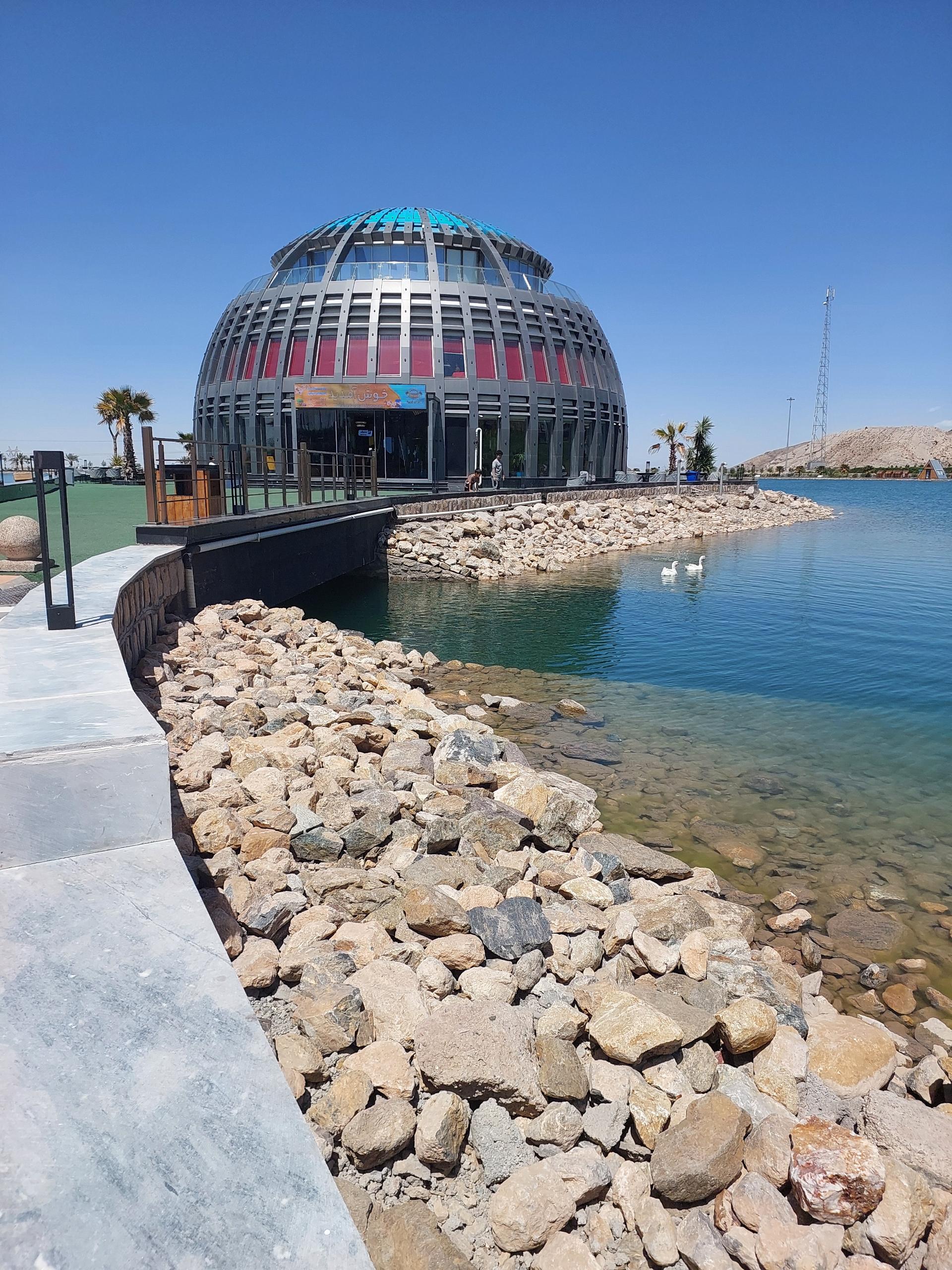 1407479 5648819  گهر پارک سیرجان